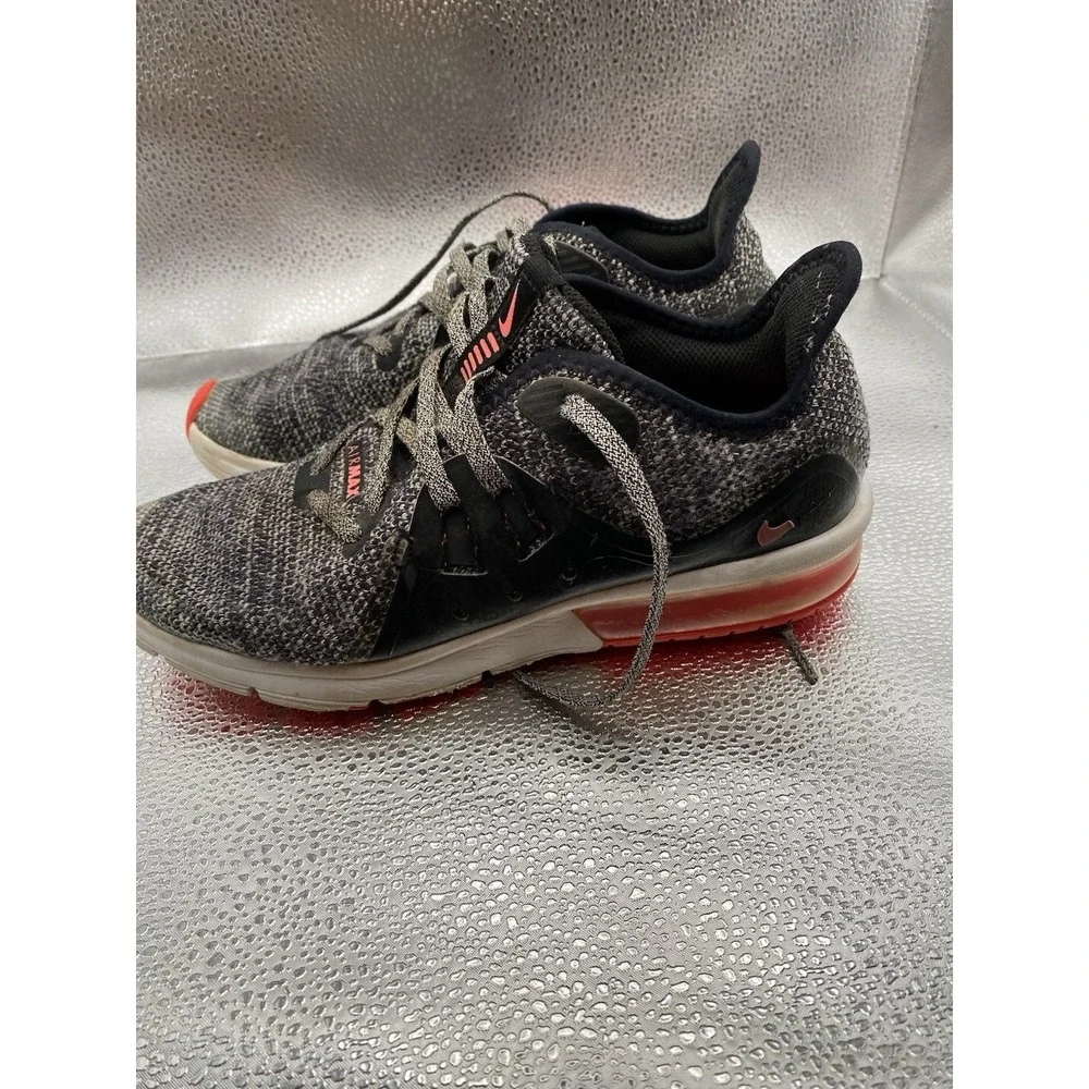 Nike‎ Air Max Boys Sneaker Black Gray Red Lace Up Breathable Size 5.5Y